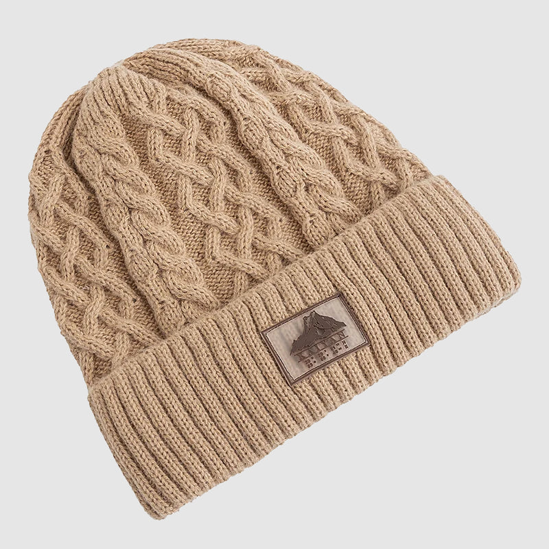 Stickad mössa med vikbar kant och fleecefoder