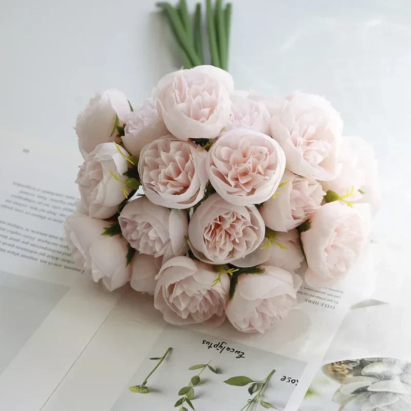 Tranquility - Silkblommor Pionbukett