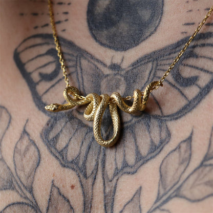 Halsband med ormkedja