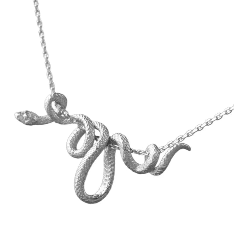 Halsband med ormkedja