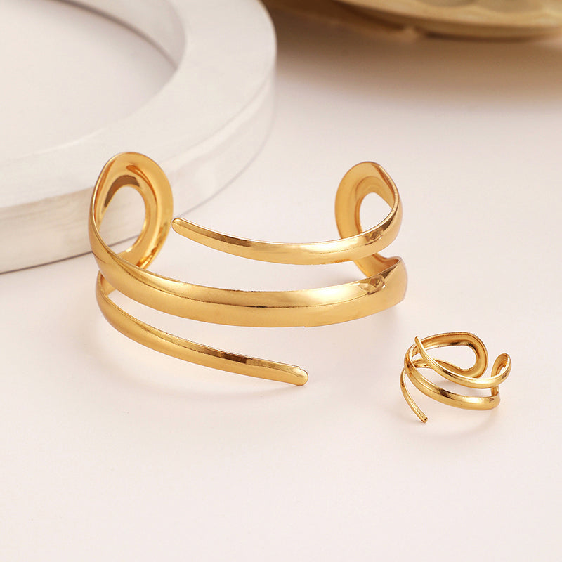 Kvinnors skulpterade wrap-armband och ringset